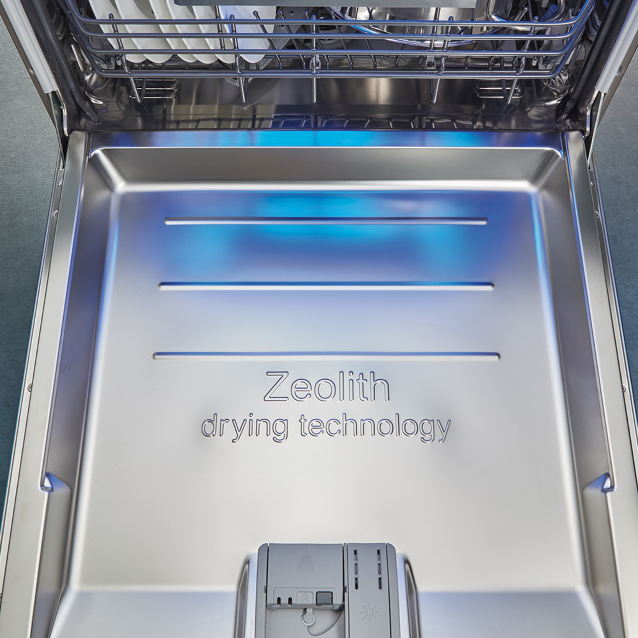 Zeolith Trocknen – Für glänzende Spülergebnisse bei Elektrotechnik Süß GmbH in Marburg